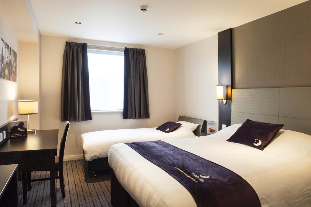 Premier Inn London Croydon West - Purley A23 Habitación foto