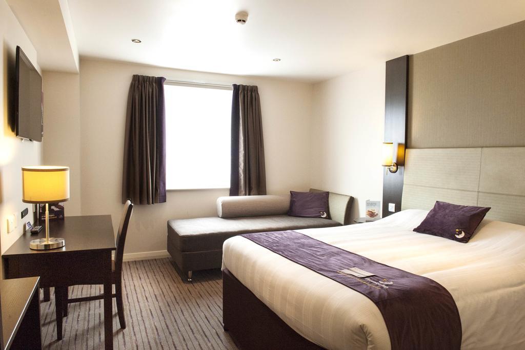 Premier Inn London Croydon West - Purley A23 Habitación foto