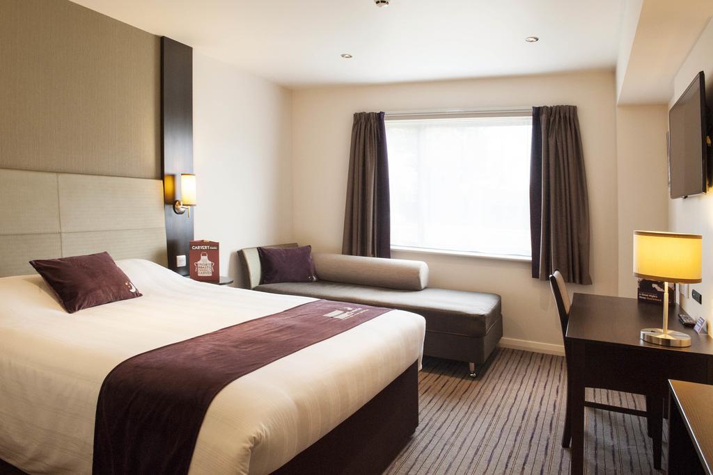 Premier Inn London Croydon West - Purley A23 Habitación foto