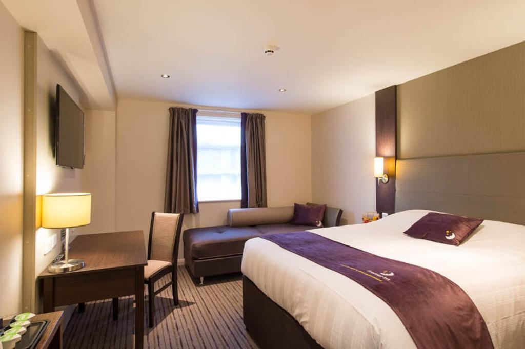 Premier Inn London Croydon West - Purley A23 Habitación foto