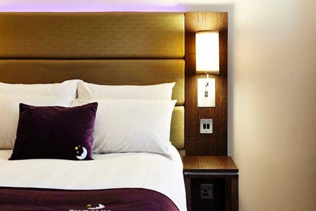 Premier Inn London Croydon West - Purley A23 Exterior foto
